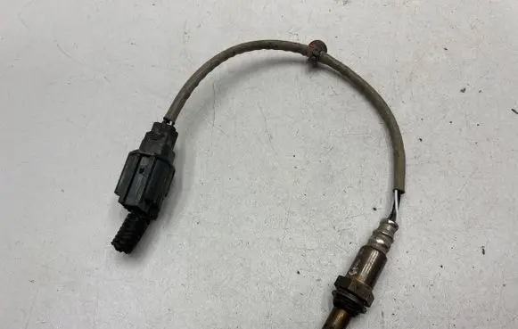 Volvo V50 Lambda probe sensor 30677175