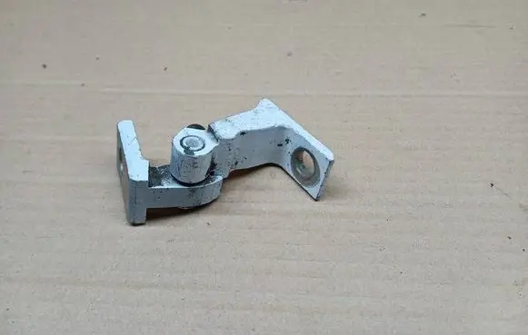 Volkswagen Golf VIII Rear door upper hinge 