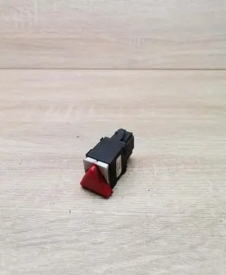 Skoda Fabia Mk1 (6Y) Hazard light switch 6y0953235