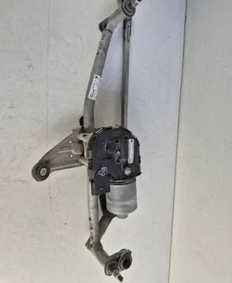 Front wiper linkage and motor