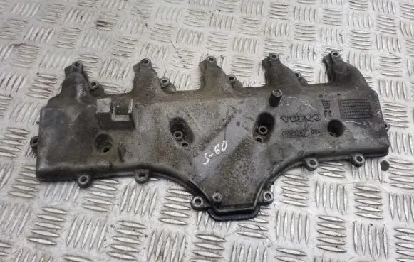 Volvo S60 Rocker cam cover 08692397