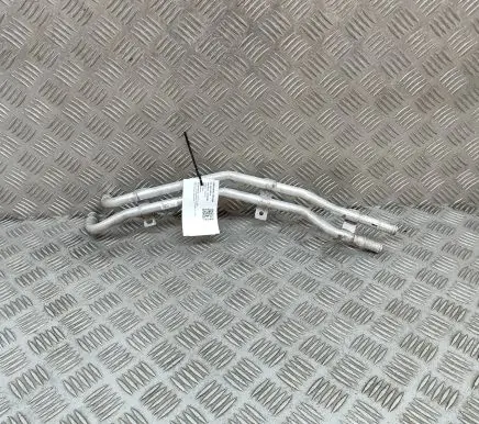 Audi Q7 4M Engine coolant pipe/hose 4M0121071C