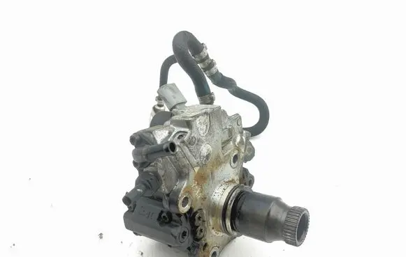 Mercedes-Benz ML W166 Fuel injection high pressure pump A6510701701 28297638