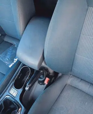 Ford Mondeo MK IV Armrest 