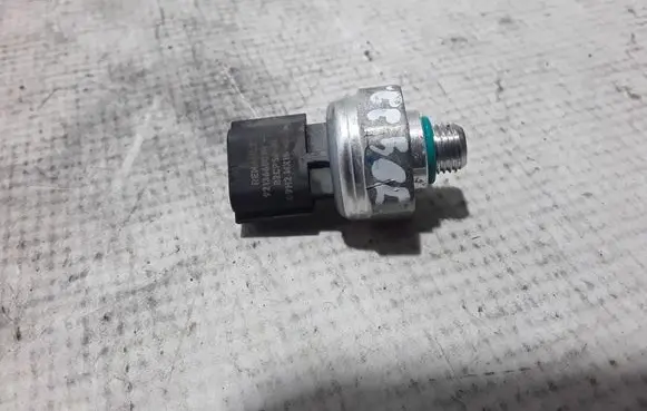 Dacia Jogger Air conditioning (A/C) pressure sensor 921366801R