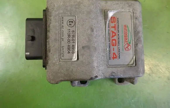Volkswagen PASSAT B5 LP gas control unit module 67R014903