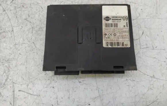 Nissan Primera Comfort/convenience module 28596AV309