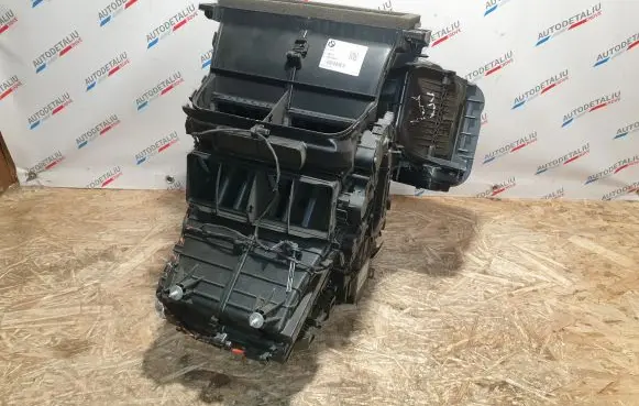 Interior heater climate box assembly