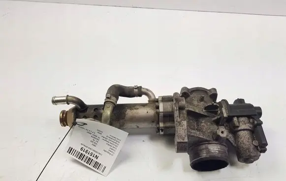 Volvo XC70 Coolant radiator 8801828