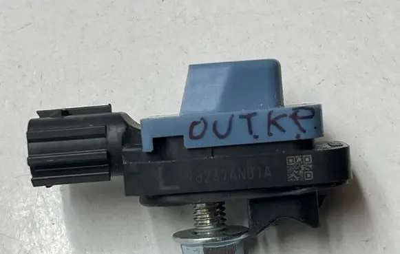Subaru Outback (BT) Airbag deployment crash/impact sensor 98237AN01A