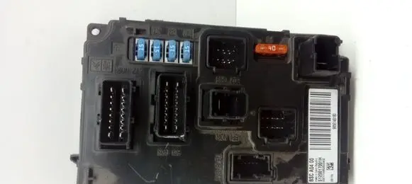 Peugeot 407 Comfort/convenience module S120017001H 9656148180