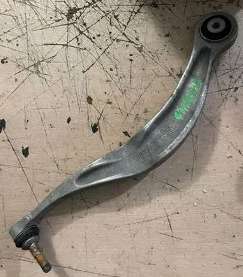 BMW 5 GT F07 Rear control arm 6779848