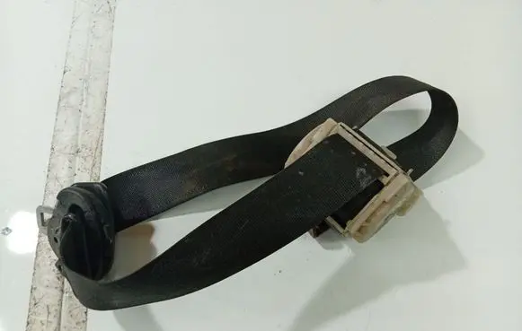 Opel Zafira A Rear seatbelt 