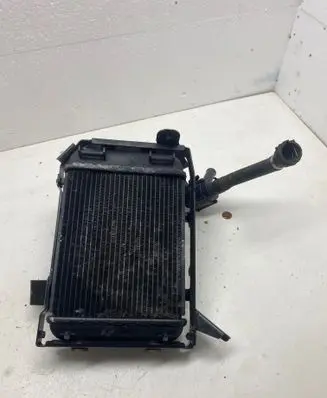 Audi RS6 C7 Coolant radiator 8K0121212C