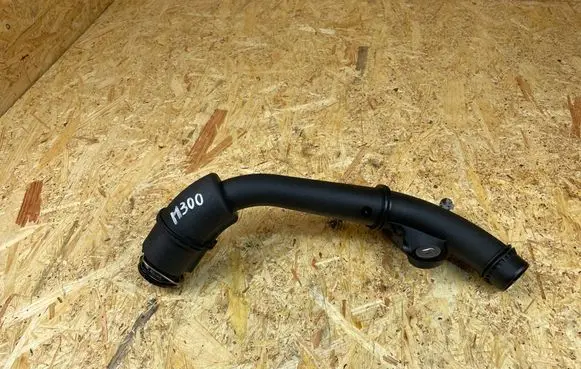 Intercooler hose/pipe