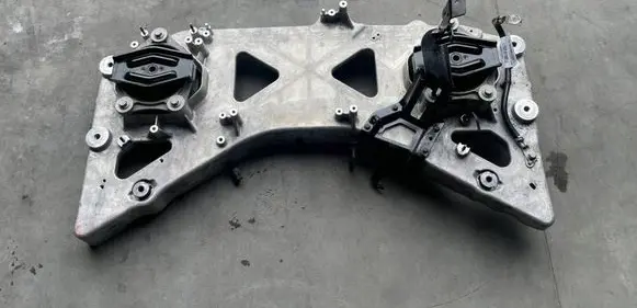 Polestar 2 Front subframe 31686305