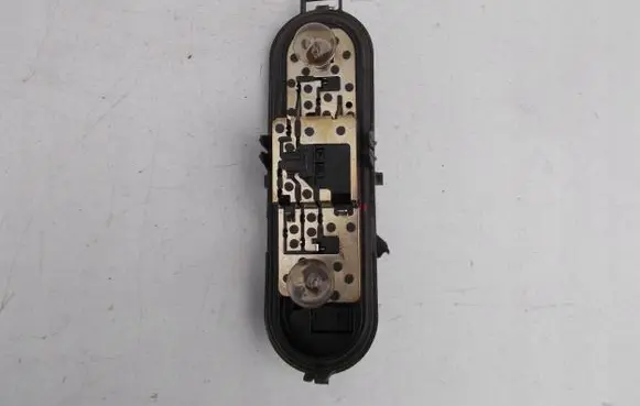 Peugeot 5008 Tail light bulb cover holder 5008wlp