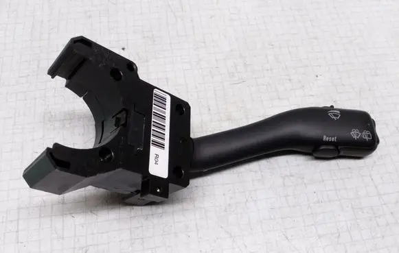 Volkswagen Golf IV Wiper control stalk 4B0953503H CZK0301202032