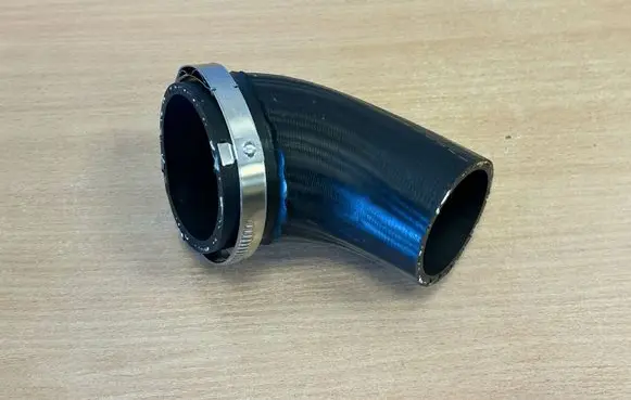 Volkswagen Crafter Intercooler hose/pipe 04L145822