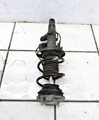 BMW 3 G20 G21 Front shock absorber with coil spring 10817611 6878736