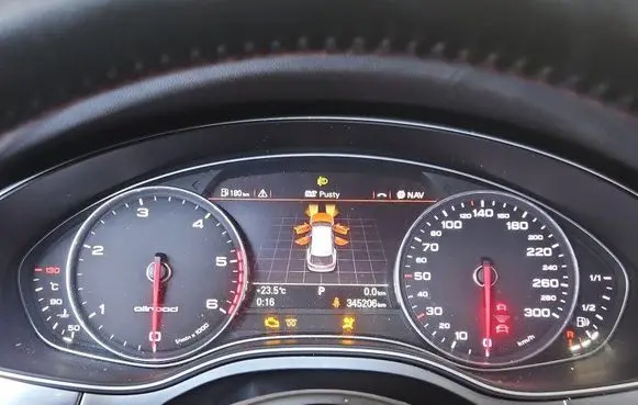 Speedometer (instrument cluster)