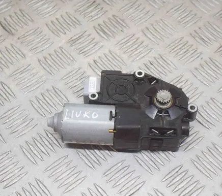 Mercedes-Benz E C207 W207 Sunroof control unit/module A2128200008 1720675B