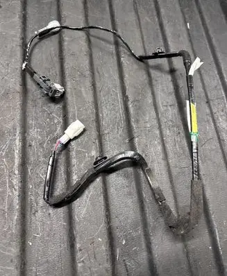 Lexus RX 450H Front door wiring loom 8215648020
