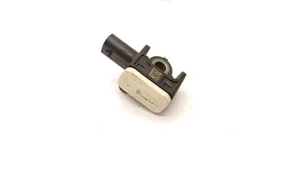 Audi A7 S7 4K8 Airbag deployment crash/impact sensor 6787171016400