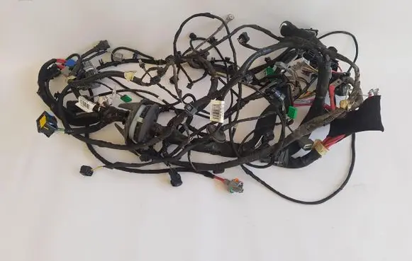 Nissan Juke I F15 Engine installation wiring loom 403884868R