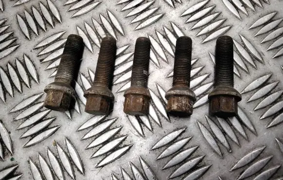 Mercedes-Benz ML W166 Nuts/bolts 