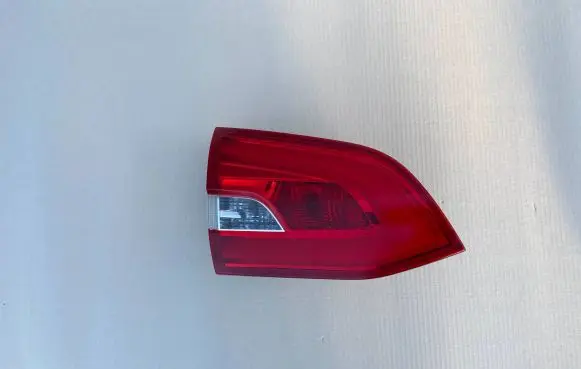 Peugeot 308 Rear/tail lights 9678098080