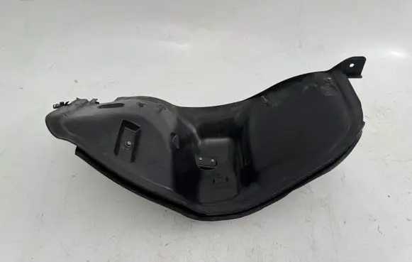 Volkswagen Touareg II Heat shield in engine bay 7P6819512C PA66GF30