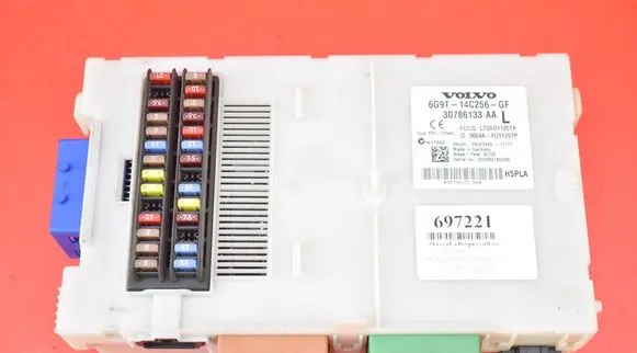 Volvo S80 Fuse box set 6G9T-14C256-GF