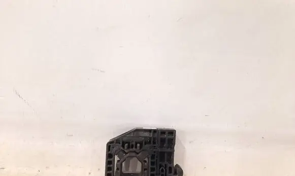 BMW X3 G01 Radiator mount bracket 8642754 17118642754