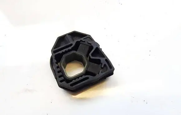 Skoda Superb B6 (3T) Radiator mount bracket 1z0121867a