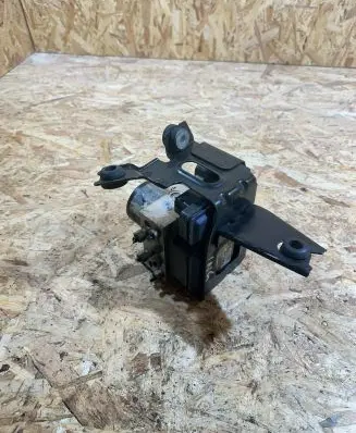 Opel Insignia A ABS Pump 13328651 09281 16817011