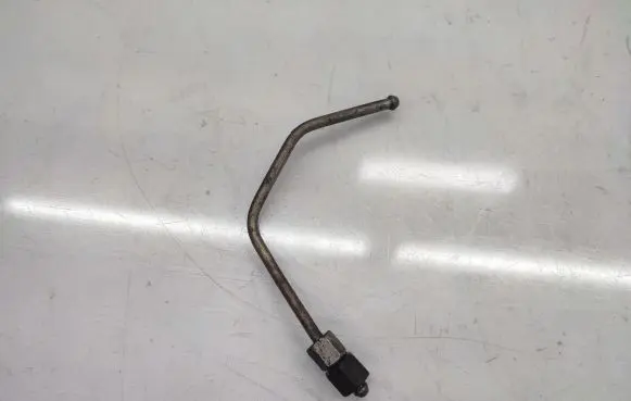 Citroen Berlingo Fuel injector supply line/pipe 