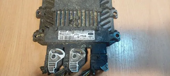 Ford Fusion Engine control unit/module ECU 7S61-12A650-FA 5WS40633AT SID804
