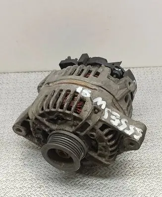 Opel Zafira A Generator/alternator 90561971 0124415002