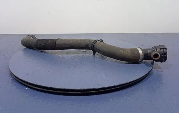 BMW X5 E53 Engine coolant pipe/hose 8582010