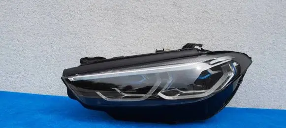 BMW 8 G14 Headlight/headlamp 8739589