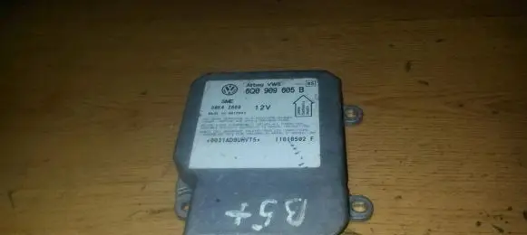 Volkswagen PASSAT B5.5 Airbag control unit/module 6Q0909605b 5wk42869
