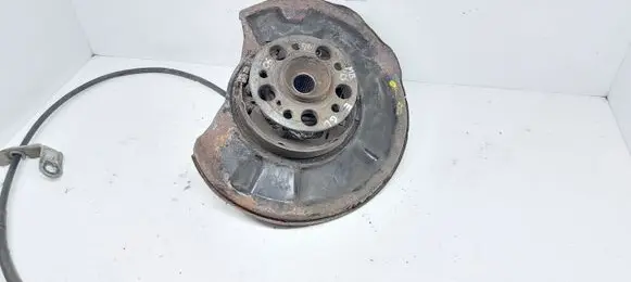 Mercedes-Benz E W211 Rear wheel hub