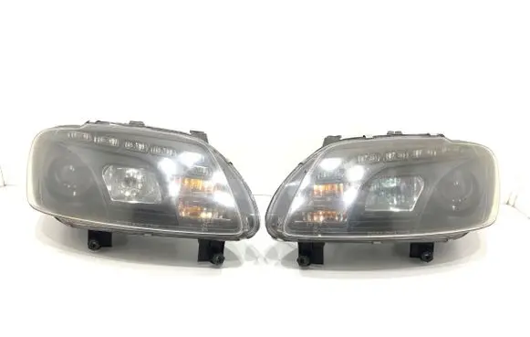 Volkswagen Touran I Headlight/headlamp