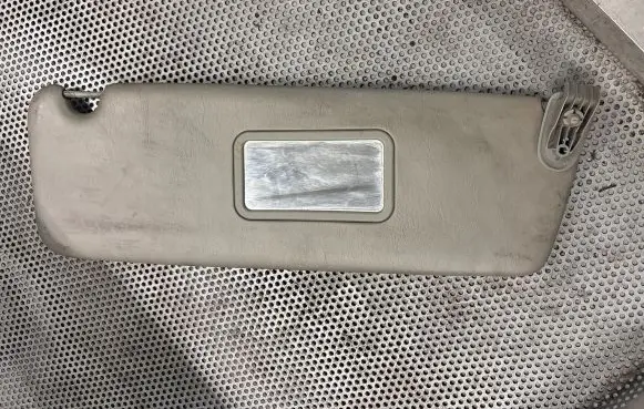Renault Trafic II (X83) Sun visor