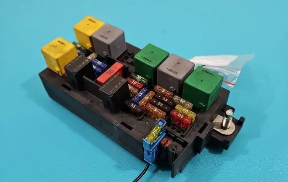 Mercedes-Benz ML W164 Fuse box set A1645402972 IMPRK1454509