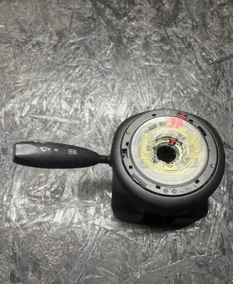 Mercedes-Benz C W204 Indicator stalk A2044403002 SW082200 1001102202