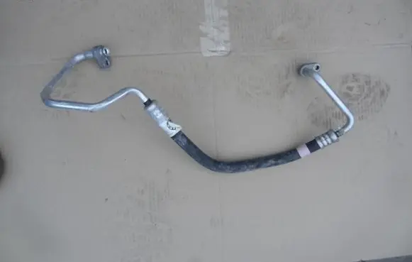 Toyota Hilux VIII Air conditioning (A/C) pipe/hose 88711-0KA30
