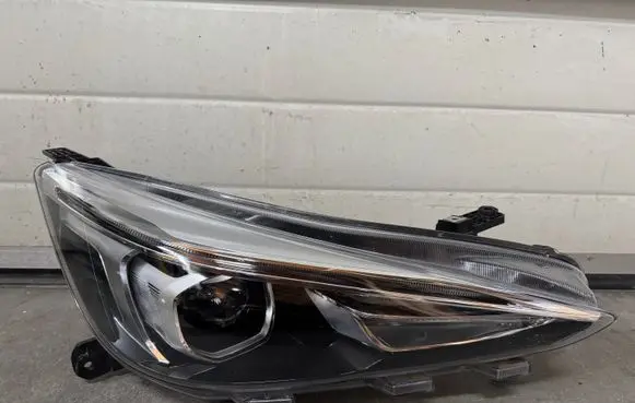 MG MG3 III Headlight/headlamp 11202757