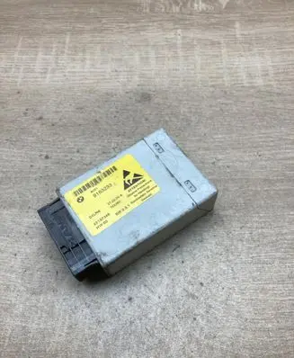 BMW 5 E60 E61 Center console control module 9183233